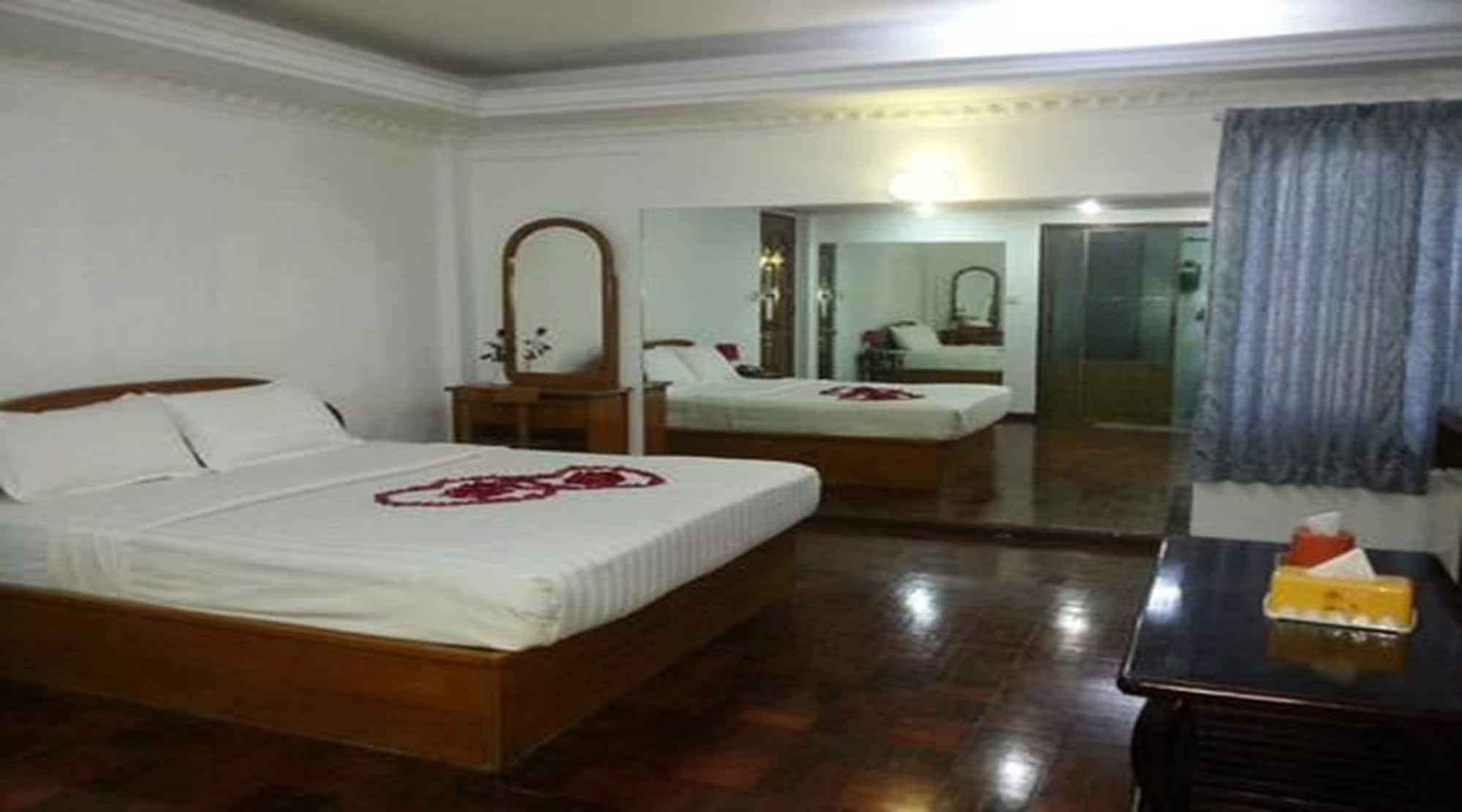 Airport Inn Gyogon Экстерьер фото